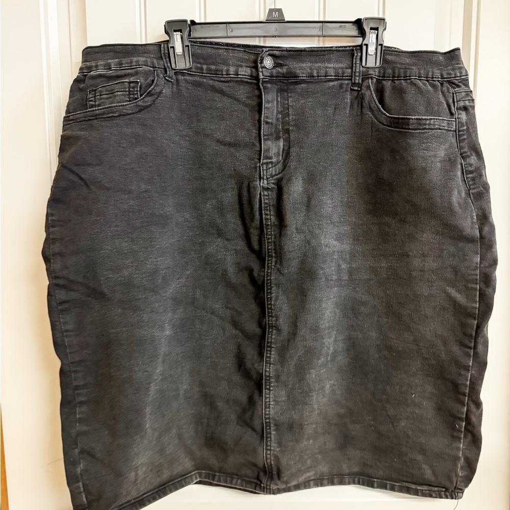 Main Street Exchange Classic Black Denim Skirt